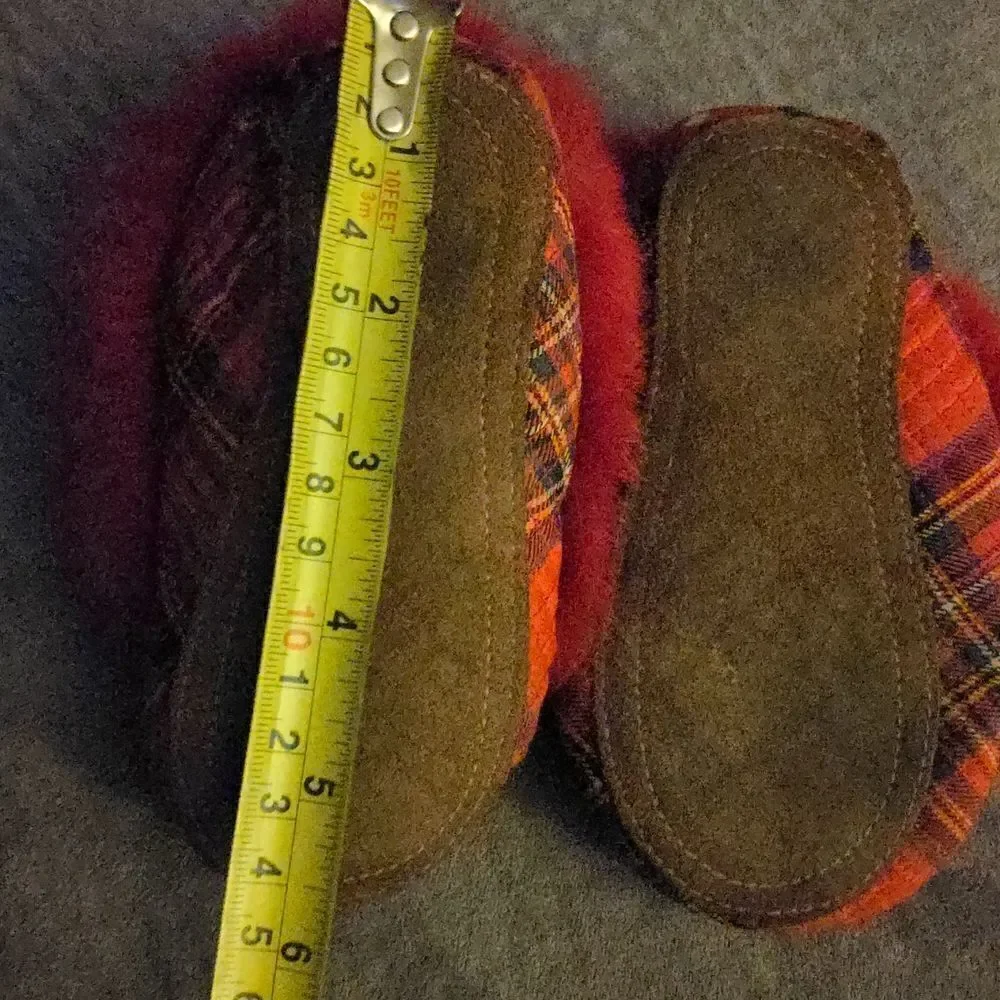 ‎Vintage Red plaid slippers